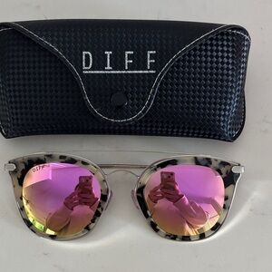 Diff Eyewear Sunglasses with Pink Lenses and Tortoise Frame